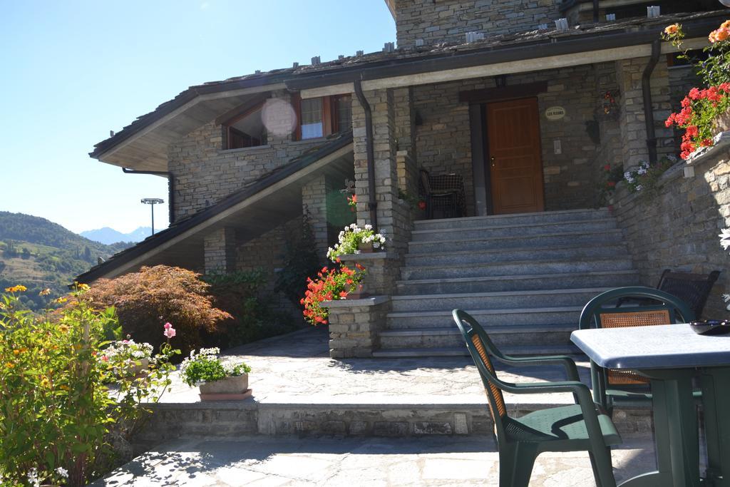 B&B Les Fleurs Gignod ภายนอก รูปภาพ