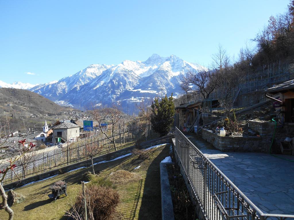 B&B Les Fleurs Gignod ภายนอก รูปภาพ